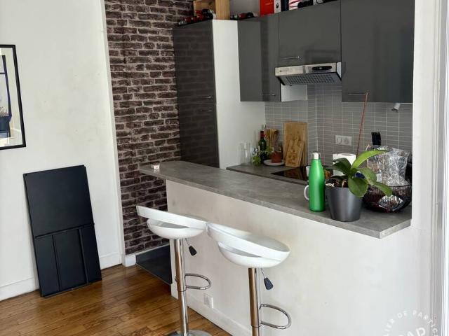 Location Appartement Ligne de La Râpée à Batignolles petite ceinture de Paris, Paris