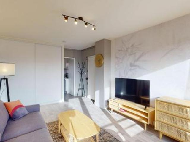 location appartement lille 5 pièces 82 m2 nord 59800 576 € / mois