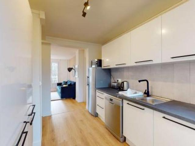 location appartement lille 5 pièces 90 m2 nord 59000 591 € / mois