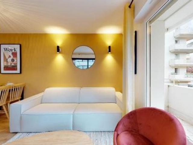 location appartement lille 6 pièces 101 m2 nord 59800 560 € / mois
