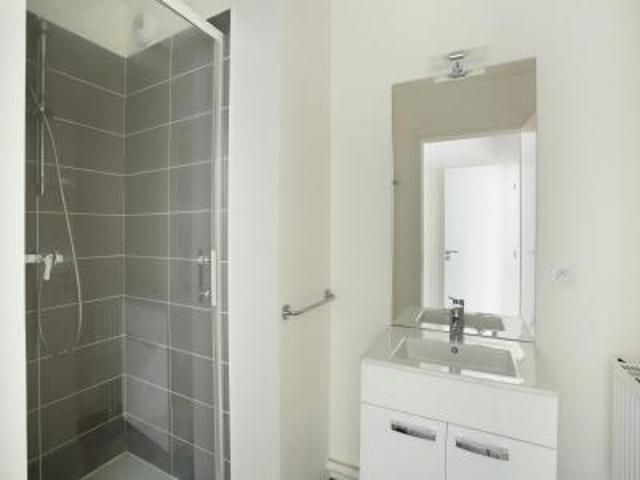 location appartement lille 1 pièce 18 m2 nord 59800 620 € / mois