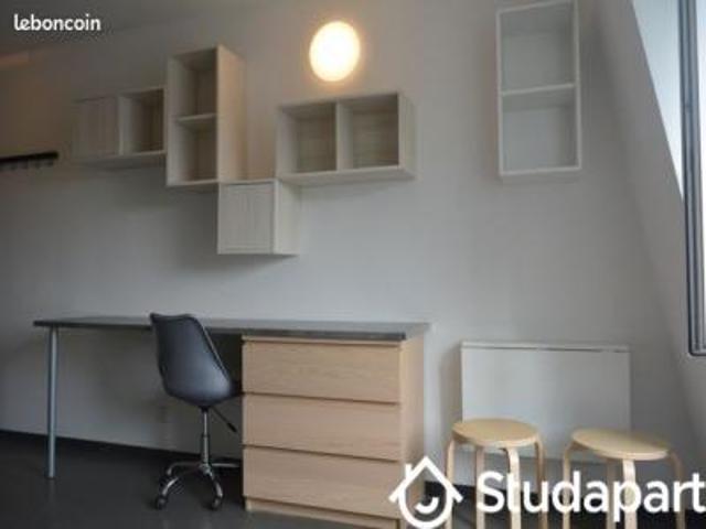 location appartement lille 1 pièce 18 m2 nord 59000 599 € / mois