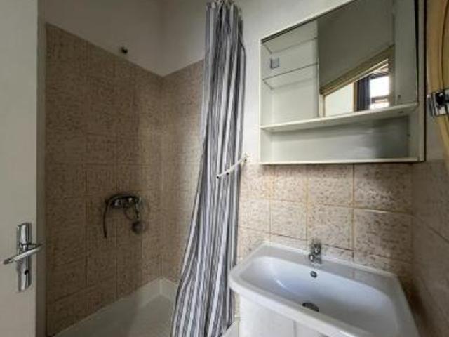 location appartement lille 1 pièce 11 m2 nord 59800 298 € / mois