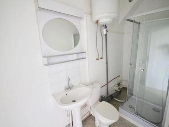 location appartement lille 1 pièce 29 m2 nord 59000 597 € / mois