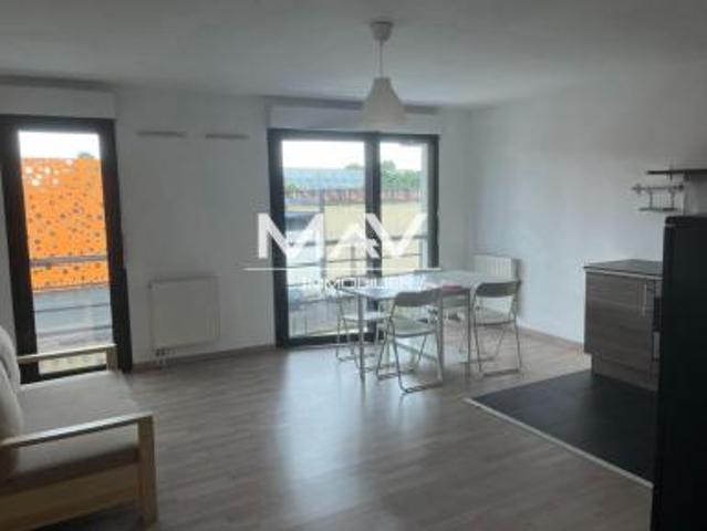 location appartement lille 1 pièce 33 m2 nord 59000 640 € / mois