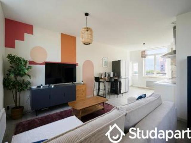 location appartement lille 1 pièce 9 m2 nord 59000 510 € / mois