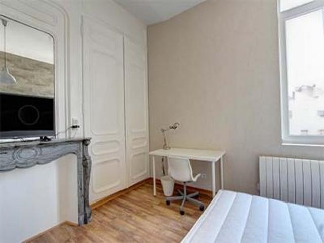 location appartement lille 22 pièces 700 m2 nord 59000 600 € / mois
