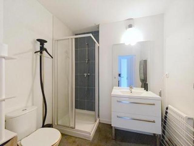 location appartement lille 2 pièces 42 m2 nord 59000 692 € / mois