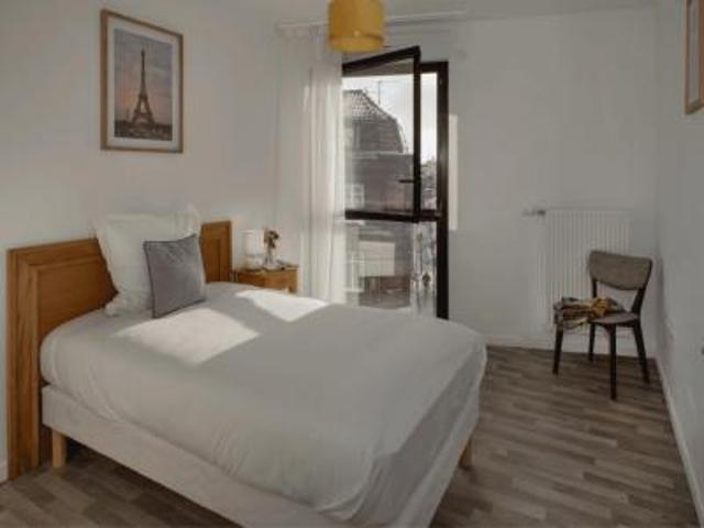 location appartement lille 2 pièces 47 m2 nord 59800 950 € / mois