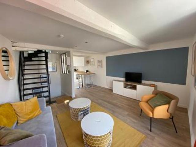 location appartement lille 2 pièces 36 m2 nord 59800 1075 € / mois