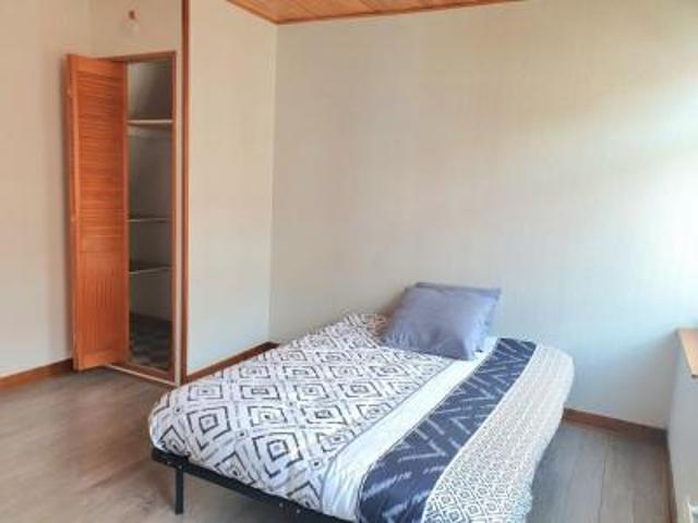 location appartement lille 3 pièces 47 m2 nord 59000 1050 € / mois