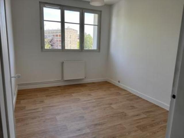 location appartement lisieux 2 pièces 41 m2 calvados 14100 600 € / mois