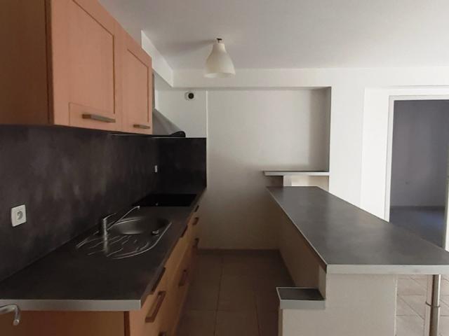Location appartement L'isle jourdain, 36m² 2 pièces 560€ avec terrasse