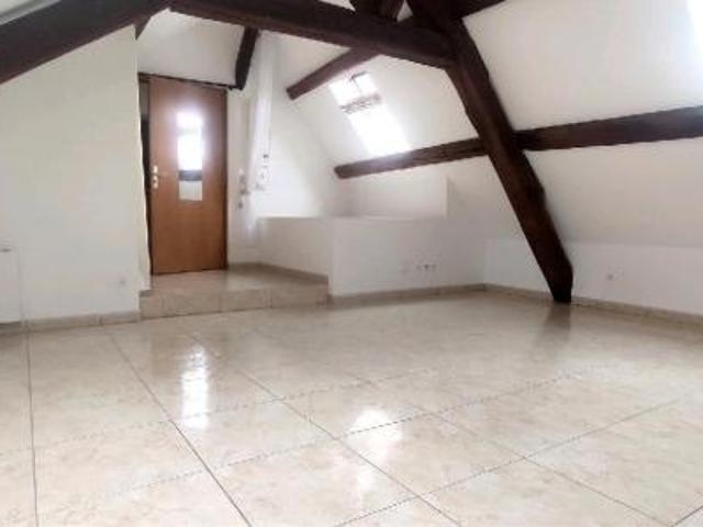 location appartement louvres 1 pièce 23 m2 val d'oise 95380 672 € / mois
