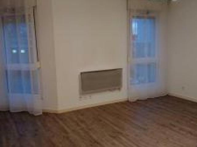 location appartement louvres 1 pièce 38 m2 val d'oise 95380 668 € / mois