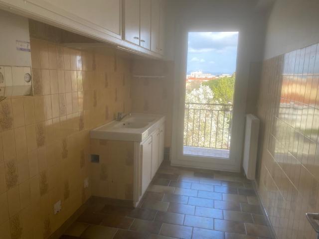 Location APPARTEMENT LUMINEUX ET TRAVERSANT | Clémenceau Gestion Immobilière