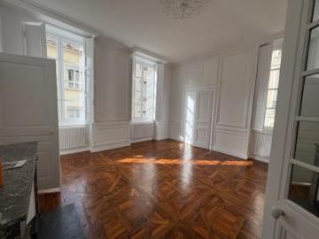 location appartement lyon 1er arrondissement 4 pièces 107 m2 rhone 69001 1700 € / mois