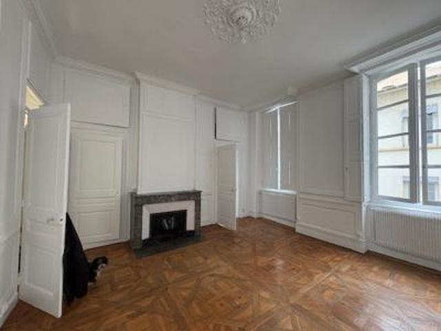 location appartement lyon 1er arrondissement 4 pièces 107 m2 rhone 69001 1700 € / mois
