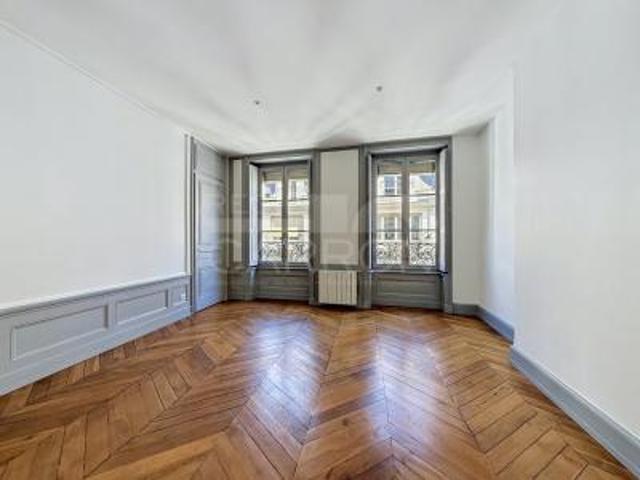 location appartement lyon 2eme arrondissement 3 pièces 83 m2 rhone 69002 1637 € / mois