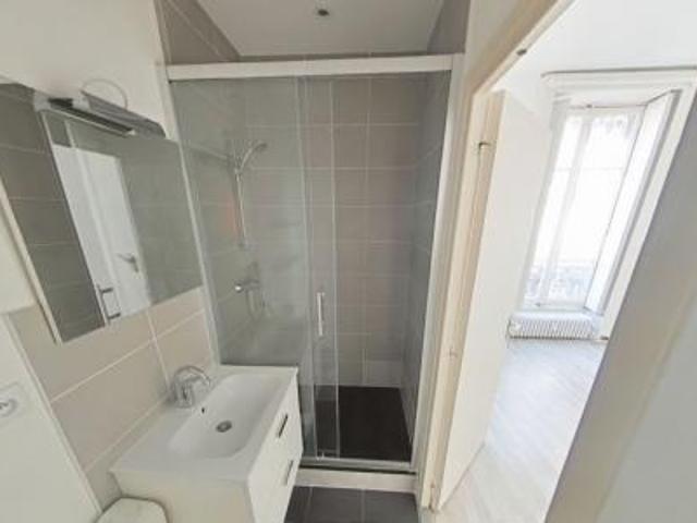 location appartement lyon 2eme arrondissement 2 pièces 23 m2 rhone 69002 675 € / mois
