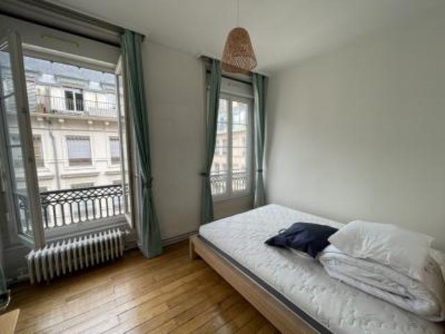 location appartement lyon 2eme arrondissement 2 pièces 56 m2 rhone 69002 1180 € / mois