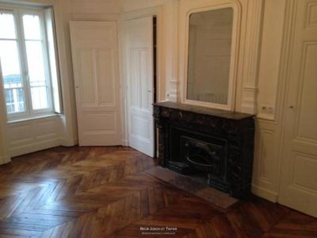 location appartement lyon 2eme arrondissement 4 pièces 108 m2 rhone 69002 1643 € / mois