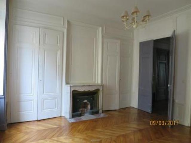 location appartement lyon 2eme arrondissement 4 pièces 143 m2 rhone 69002 1728 € / mois