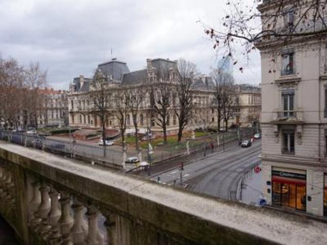 location appartement lyon 3eme arrondissement 5 pièces 154 m2 rhone 69003 2373 € / mois