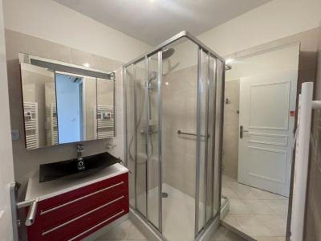 location appartement lyon 4eme arrondissement 4 pièces 90 m2 rhone 69004 1863 € / mois
