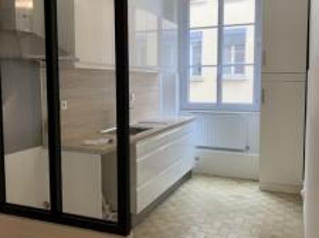 location appartement lyon 4eme arrondissement 4 pièces 93 m2 rhone 69004 1434 € / mois