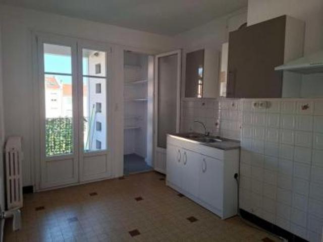 location appartement lyon 6eme arrondissement 2 pièces 49 m2 rhone 69006 889 € / mois