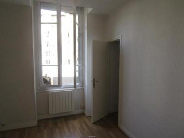 location appartement lyon 7eme arrondissement 3 pièces 66 m2 rhone 69007 952 € / mois