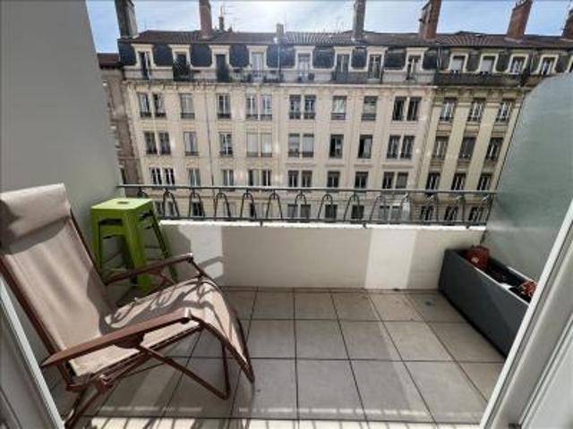 location appartement lyon 7eme arrondissement 3 pièces 93 m2 rhone 69007 1670 € / mois