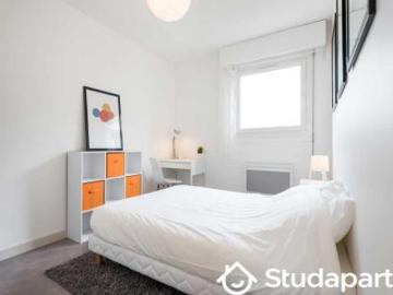 location appartement lyon 7eme arrondissement 1 pièce 12 m2 rhone 69007 590 € / mois