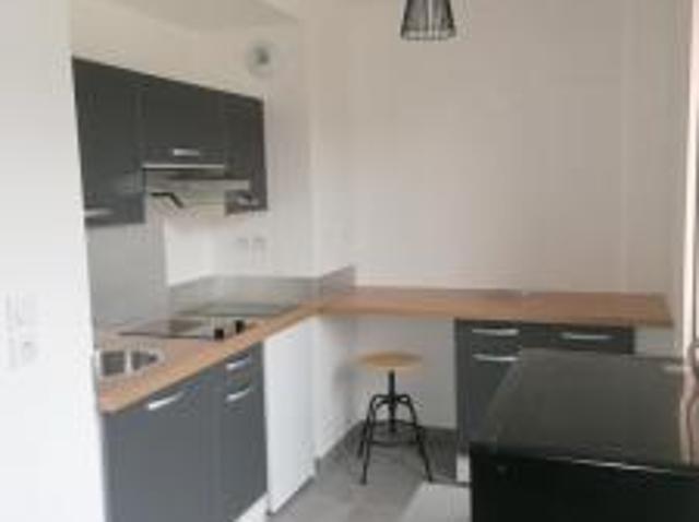 location appartement lyon 7eme arrondissement 1 pièce 29 m2 rhone 69007 657 € / mois
