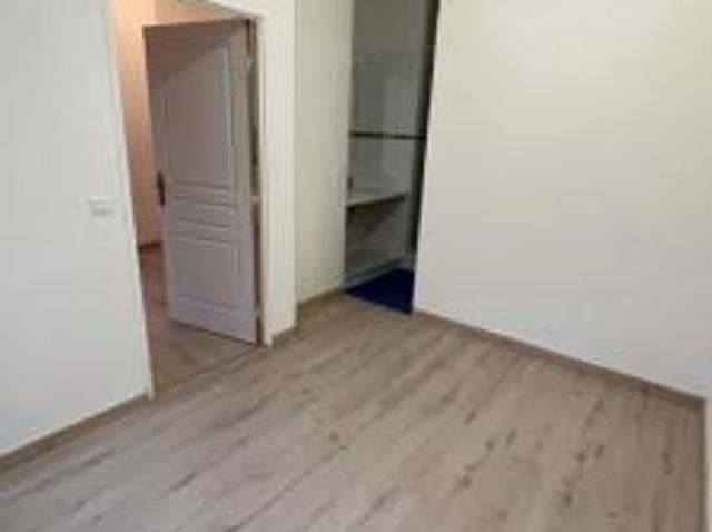 location appartement lyon 7eme arrondissement 2 pièces 32 m2 rhone 69007 726 € / mois