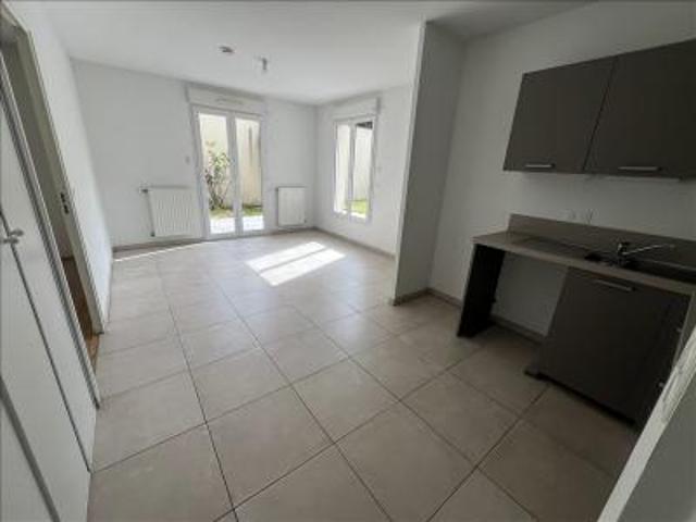 location appartement lyon 7eme arrondissement 2 pièces 43 m2 rhone 69007 750 € / mois