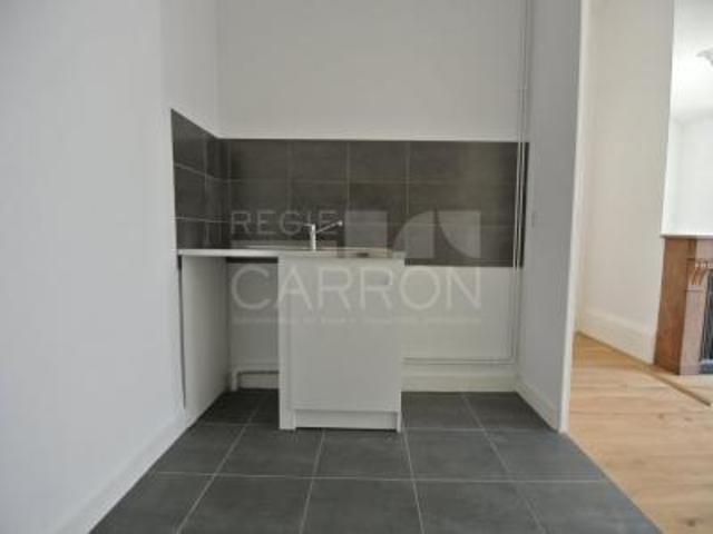 location appartement lyon 7eme arrondissement 2 pièces 54 m2 rhone 69007 918 € / mois