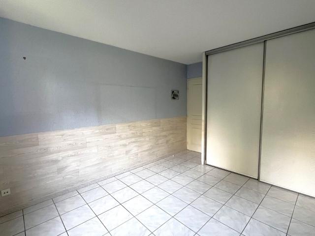 Location appartement, m² T 3 à Manosque, 900 €