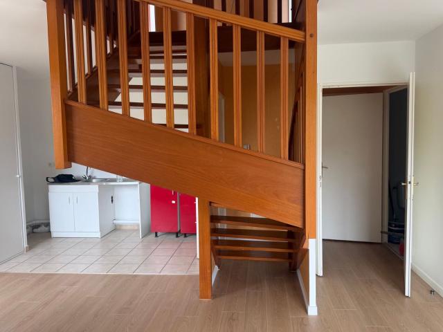 Location appartement, m² T 3 à Meaux, 995 €