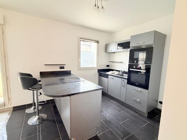 Location appartement, m² T 3 à Meulan en Yvelines, 1 100 €
