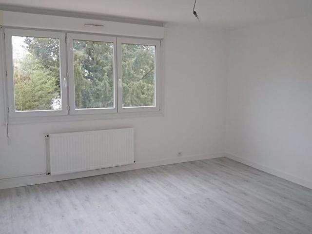 Location appartement, m² T 3 à Nantes, 712 €