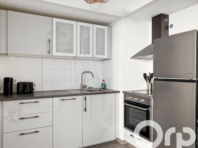 Location appartement, m² T 3 à Nantes, 1 000 €