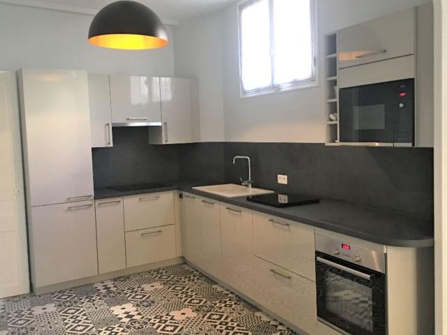 Location appartement, m² T 3 à Nice, 1 680 €
