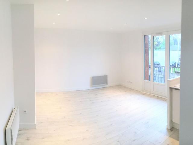 Location appartement, m² T 3 à Arcueil, 1 410 €