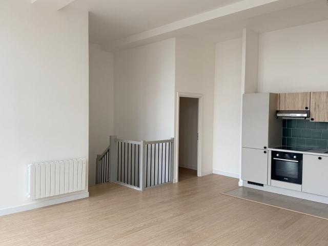 Location appartement, m² T 3 à Armentières, 899 €