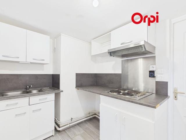Location appartement, m² T 3 à Bernay, 525 €