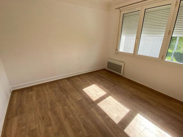 Location appartement, m² T 3 à Béthune, 540 €