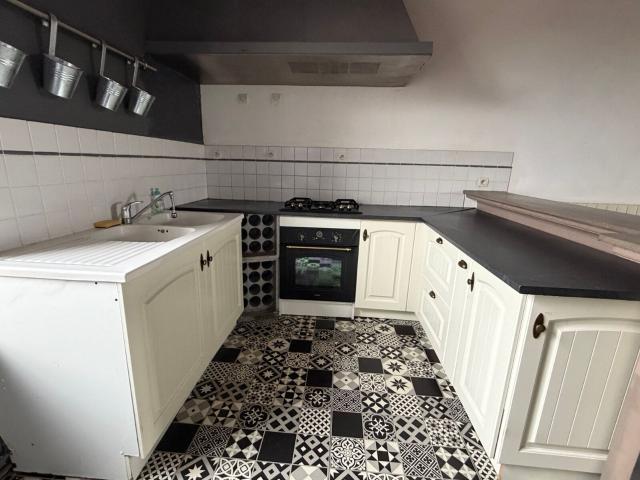 Location appartement, m² T 3 à Boissy le Châtel, 950 €