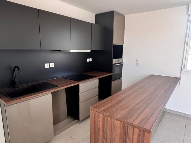 Location appartement, m² T 3 à Castelnau le Lez, 1 350 €
